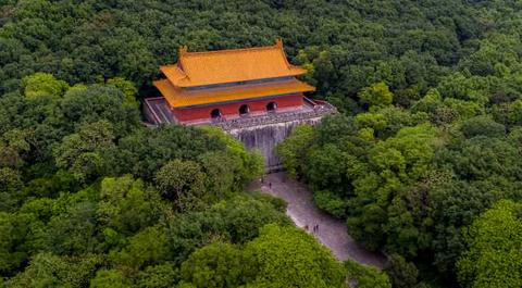 Ming Xiaoling Mausoleum
